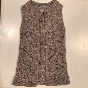 𝅺URBAN Behavior long knitted vest size XS acrylic and wool mix- great condition